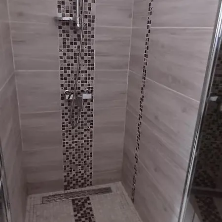 Neu! Brandy Apartmán