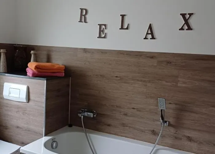 Neu! Brandy 公寓 巴德马斯考